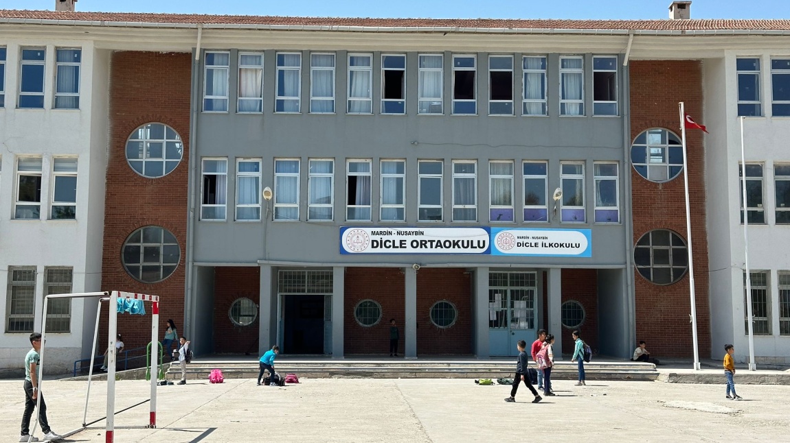 Dicle İlkokulu Fotoğrafı
